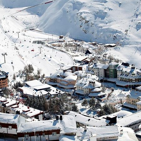 Apartamentos Sierra Nevada Pie De Pistas 3000 Ngoại thất bức ảnh